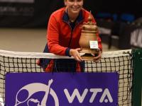 开云APP-包含西亚名将表现出色，笑到最后的词条