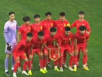 开云体育登录-塔吉克斯坦男篮在对阵乌兹别克队时拼尽全力