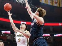 开云体育-扬州大风男篮遗憾失利，季后赛压力山大