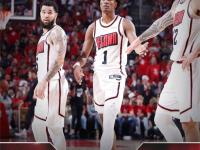 开云体育中国-火箭惨败于猛龙，全队三分球失准