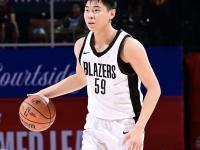 开云APP-开拓者大胜黄蜂，保持胜率