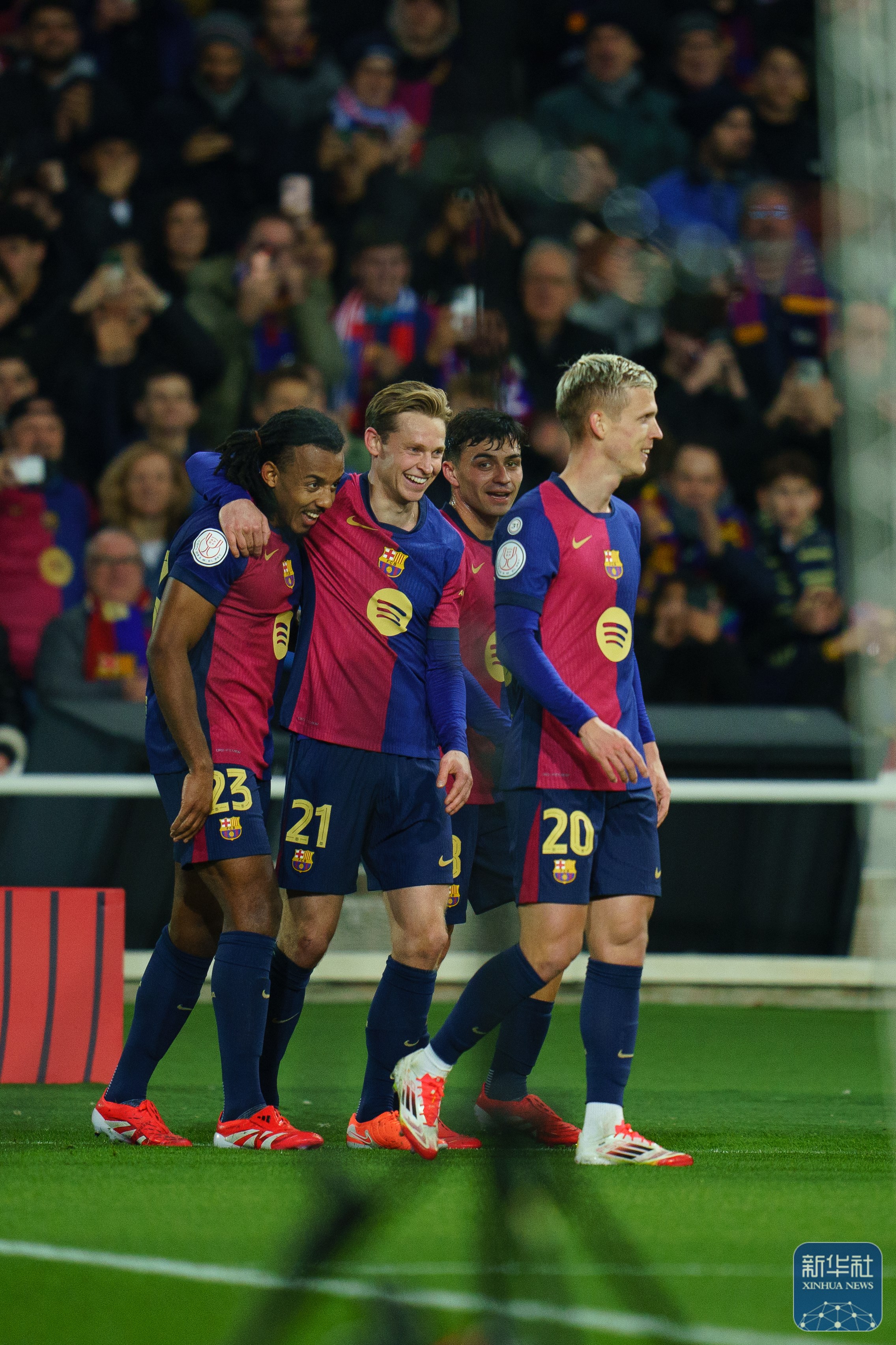 巴塞罗那五球大胜辗压对手 巴塞罗那五球大胜辗压对手