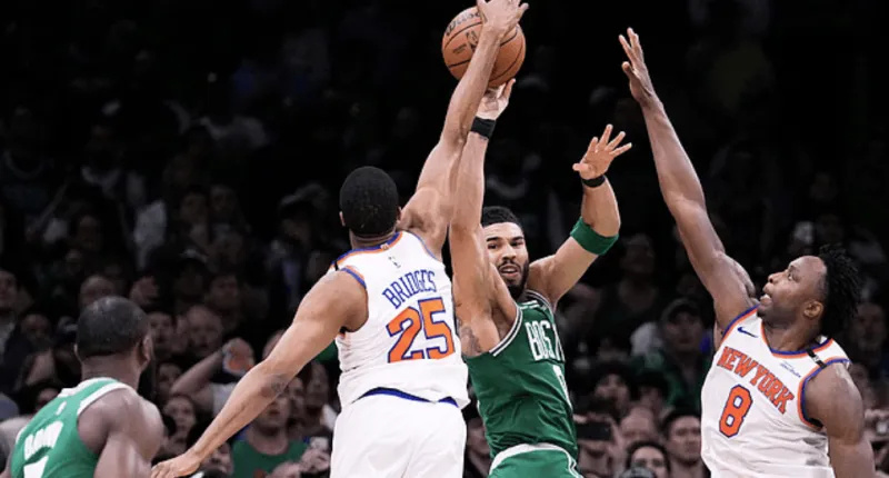 快船负于凯尔特人,遭遇两连败 快船负于凯尔特人,遭遇两连败