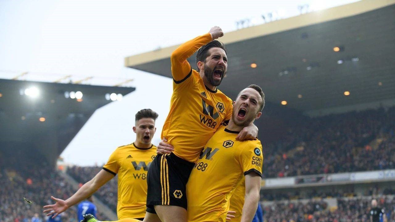 狼队惊险取胜,球队信心大增 狼队惊险取胜,球队信心大增