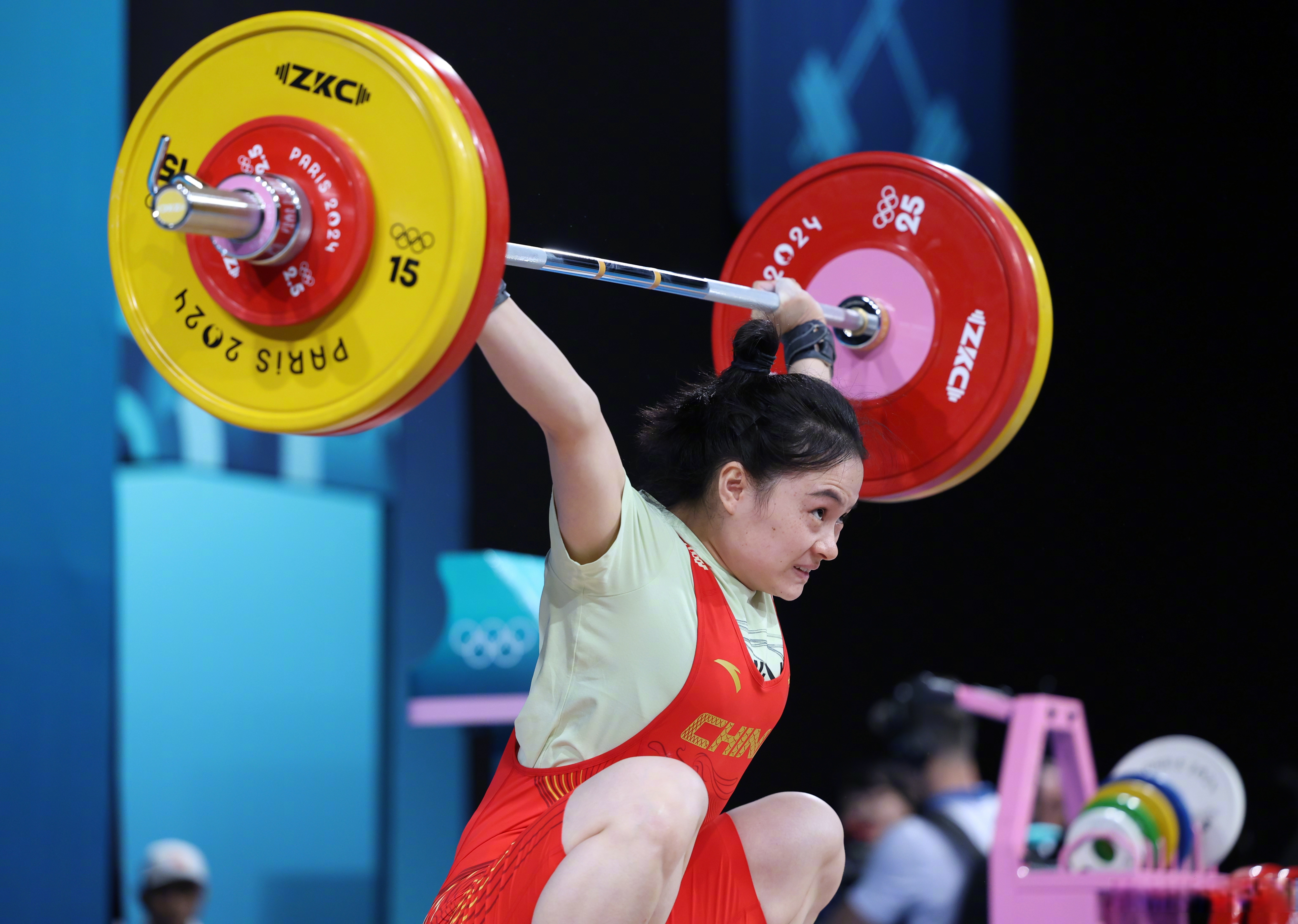 举重比赛中南美运动员创造佳绩 举重比赛中南美运动员创造佳绩