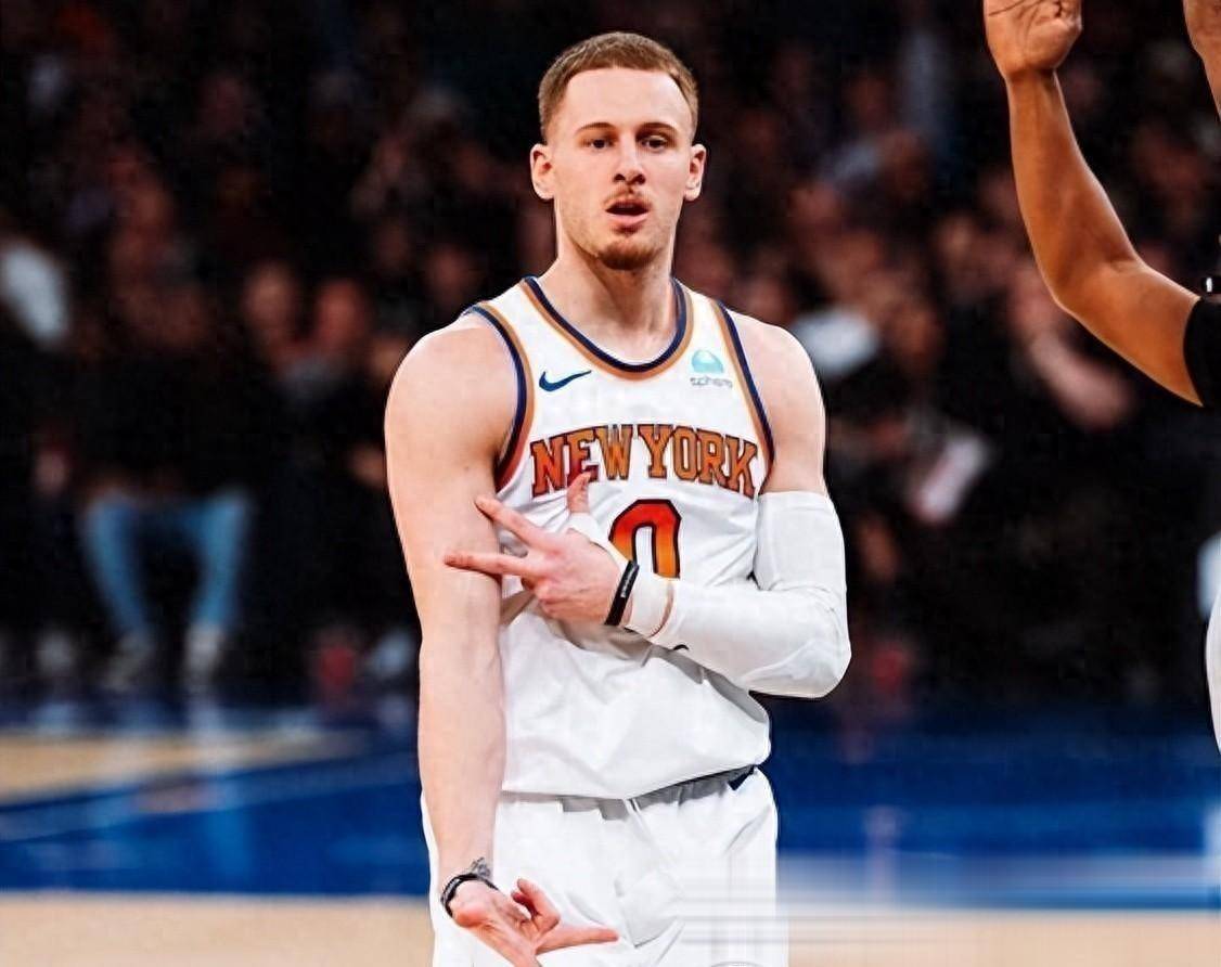 森林狼队新援接受采访,表示将全力为球队效力 森林狼队新援接受采访,表示将全力为球队效力