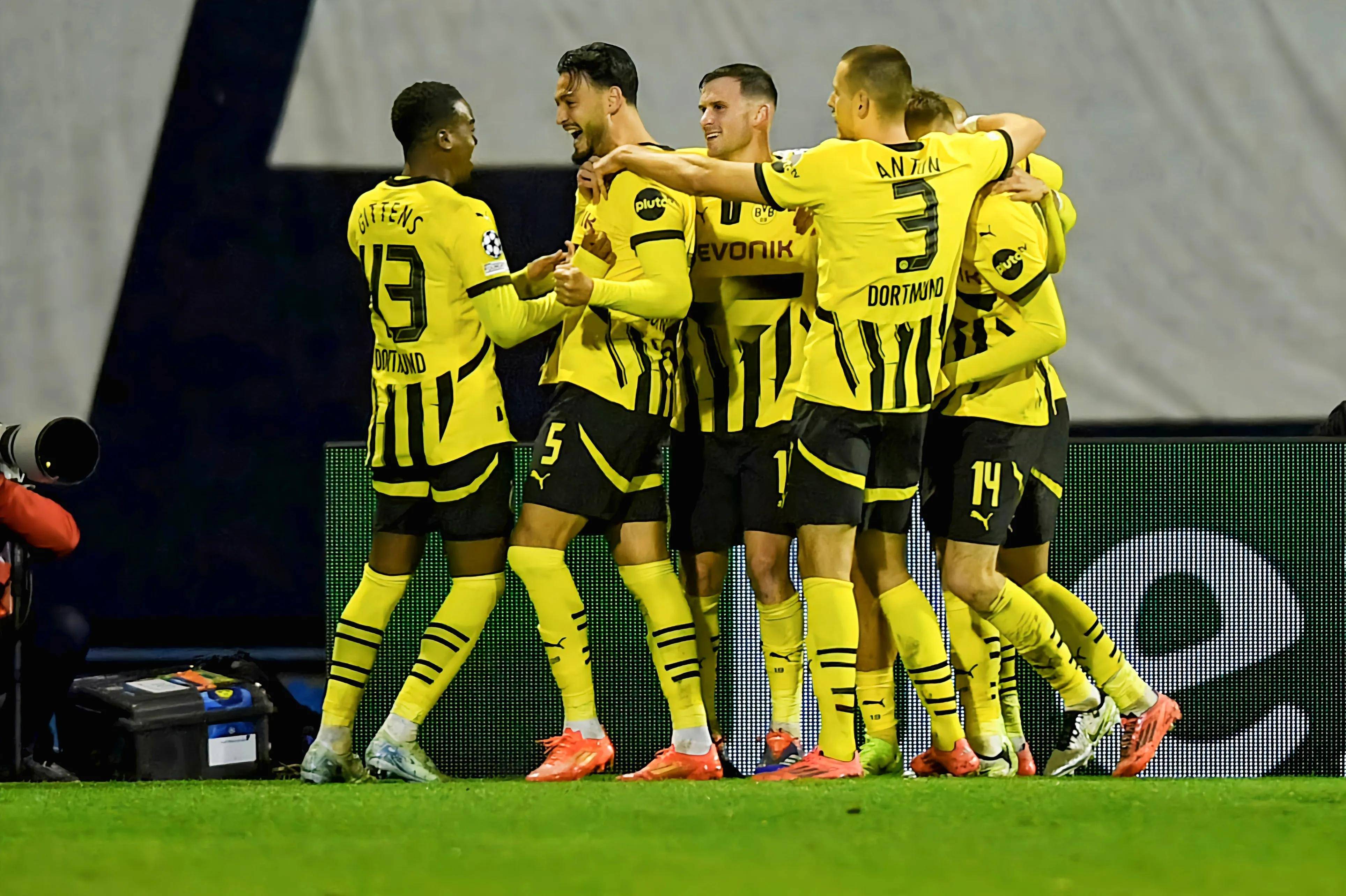 巴塞罗那主场轻松击败对手提升西甲排名 巴塞罗那主场轻松击败对手提升西甲排名