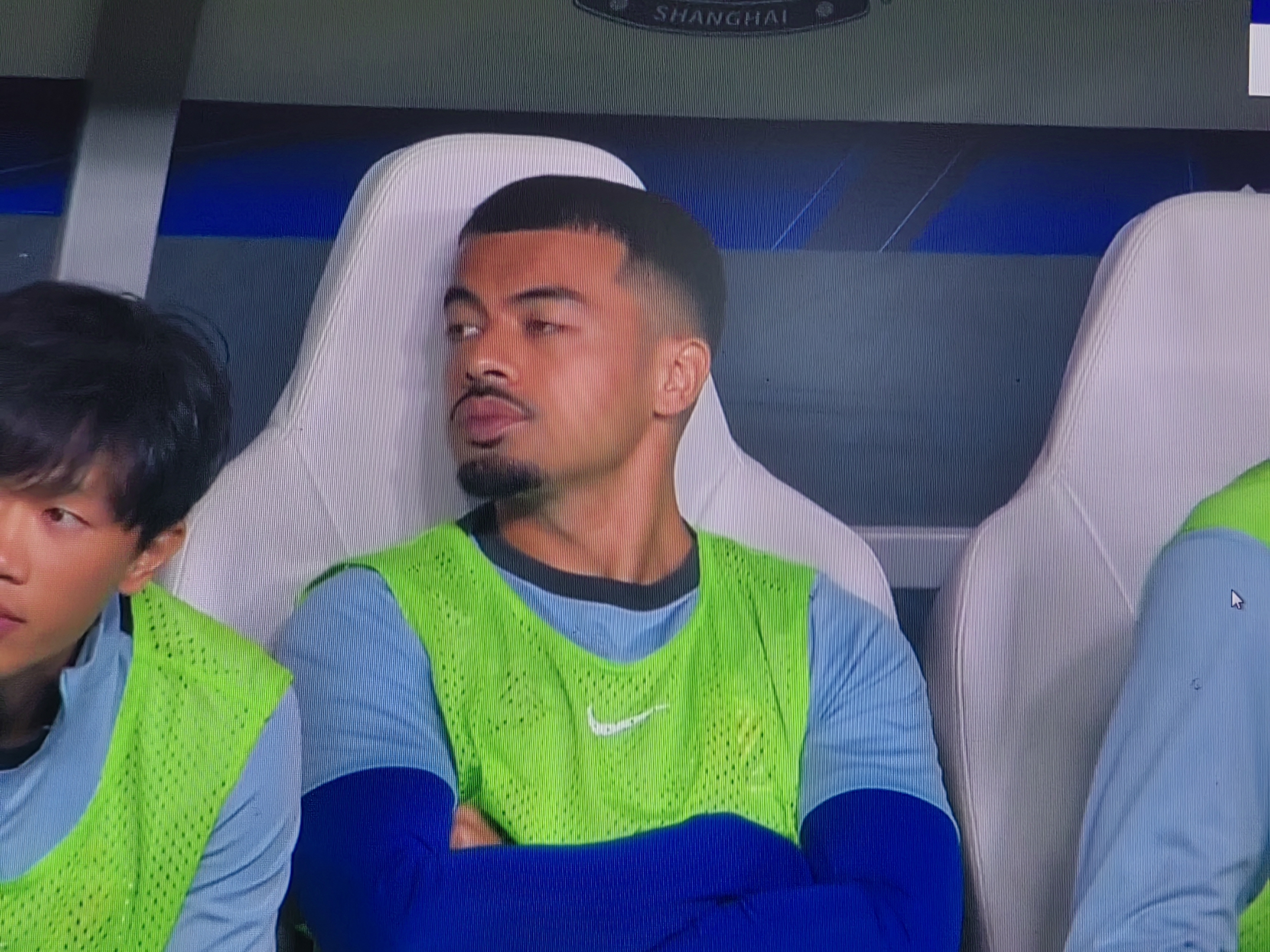 本土球员在海外大赛中卫冕冠军