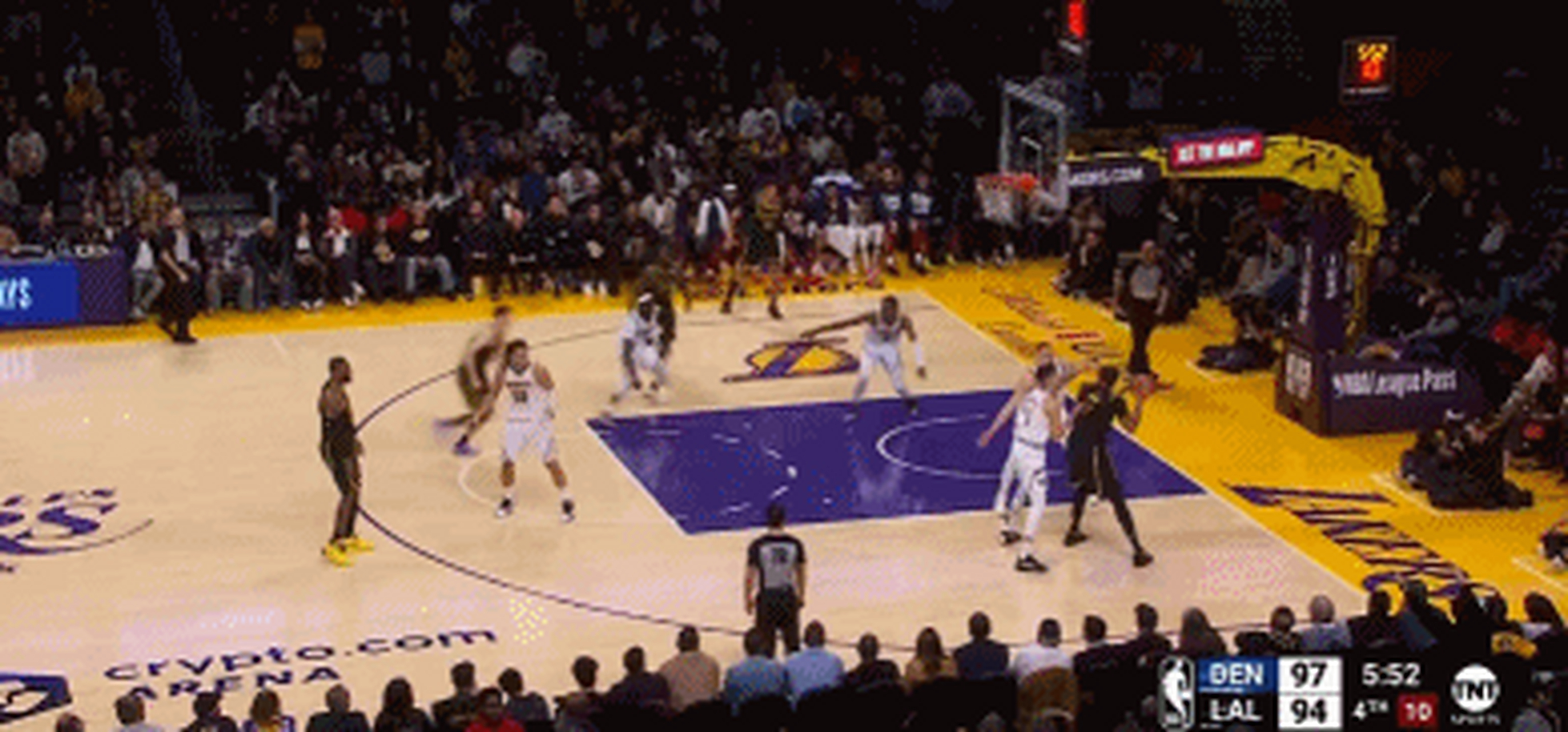 NBA球队备战击败强敌,冲上榜首位置 NBA球队备战击败强敌,冲上榜首位置