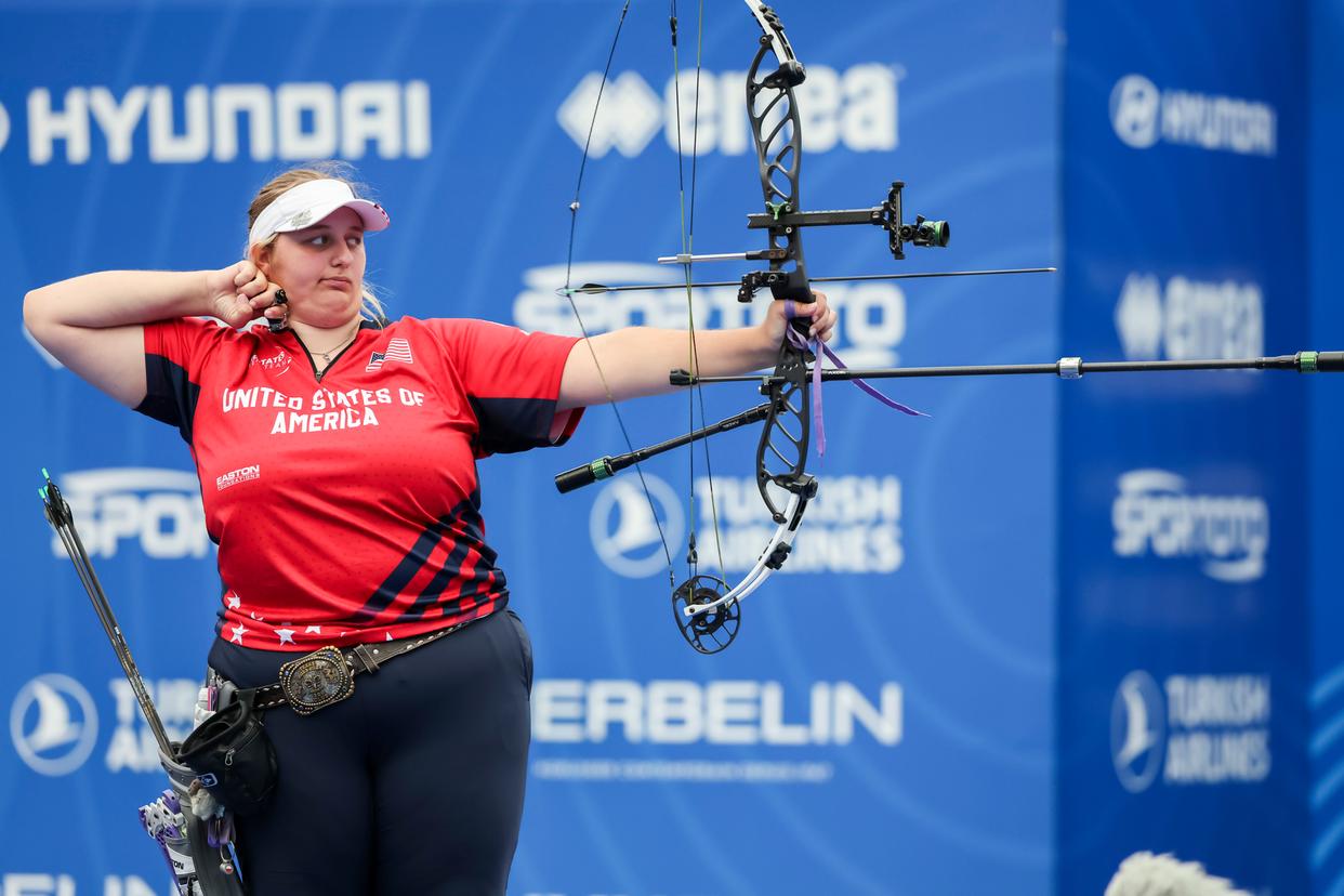 瑞士选手在射箭比赛中斩获金牌 瑞士选手在射箭比赛中斩获金牌