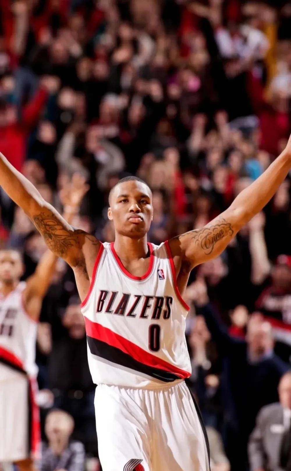 开拓者负灰狼,利拉德急救无效球队连败,危机 开拓者负灰狼,利拉德急救无效球队连败,危机