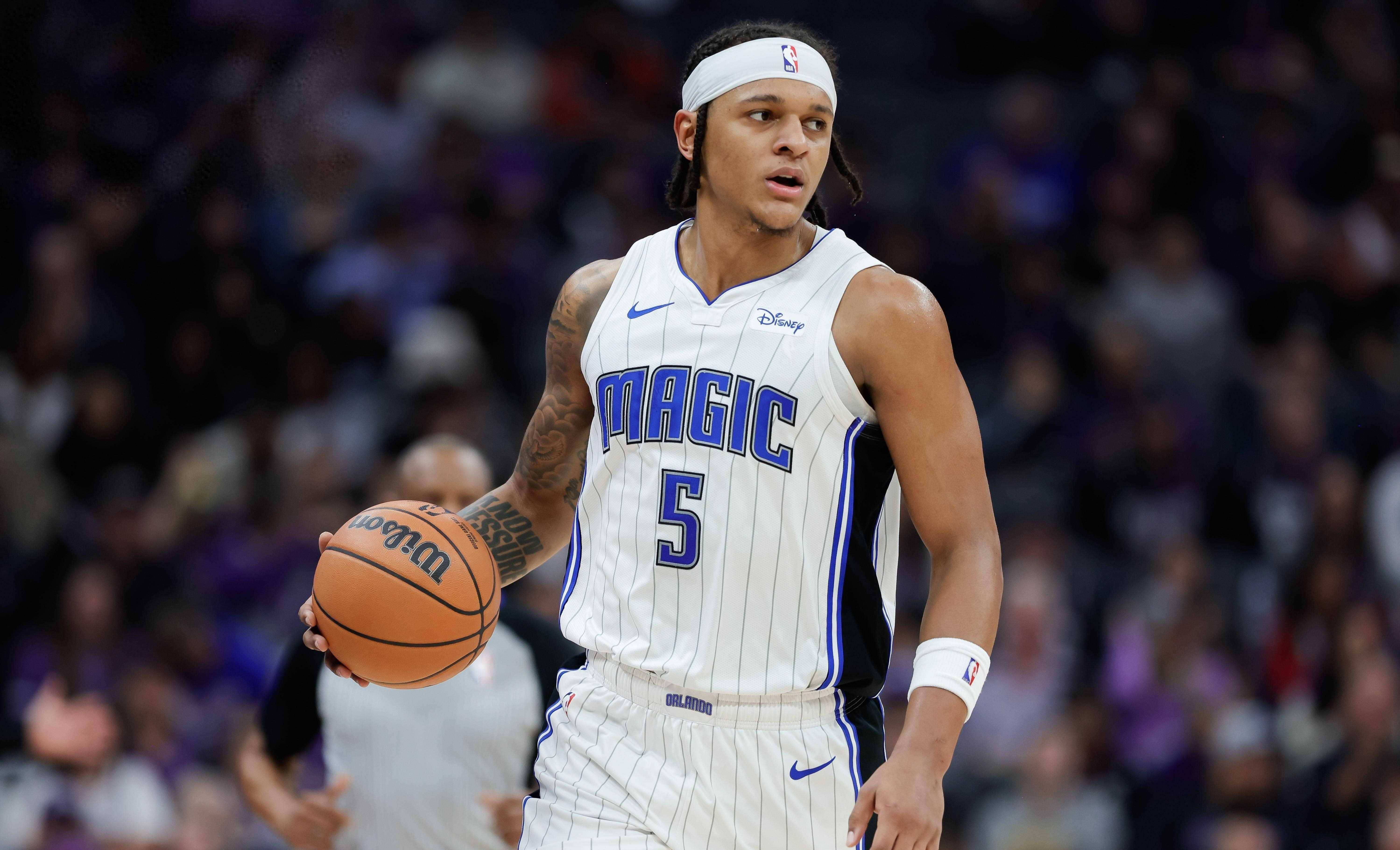 包含爵士击败猛龙,继续胜利势头的词条 包含爵士击败猛龙,继续胜利势头的词条