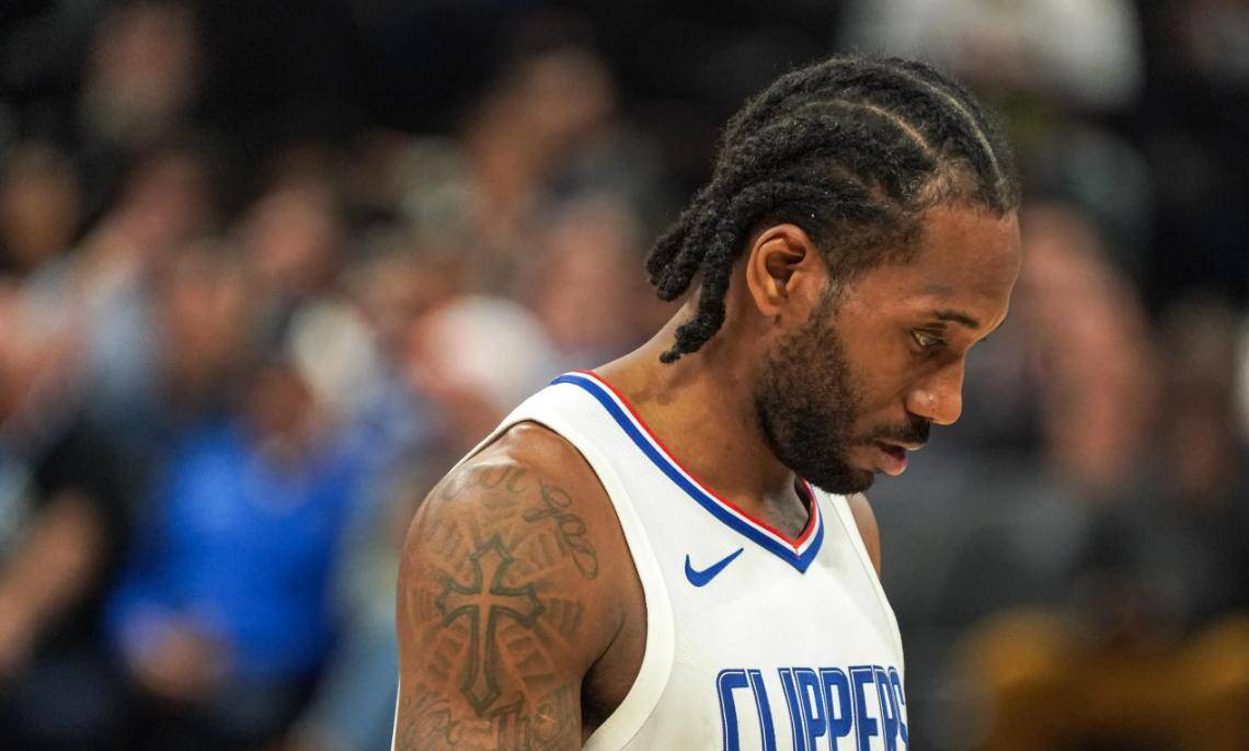 猛龙横扫湖人,伦纳德砍下全队最高分 猛龙横扫湖人,伦纳德砍下全队最高分