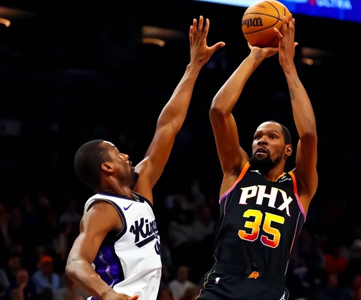 黄蜂惊险赢下公牛迎来胜利 黄蜂惊险赢下公牛迎来胜利