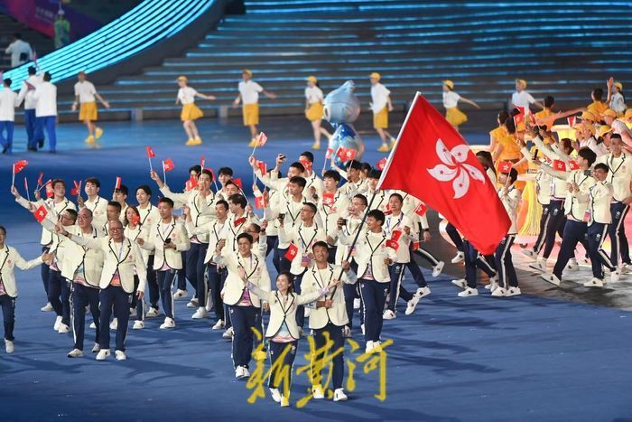 亚运会开幕式在中国杭州举行,各国代表团入场引人注目。 亚运会开幕式在中国杭州举行,各国代表团入场引人注目。