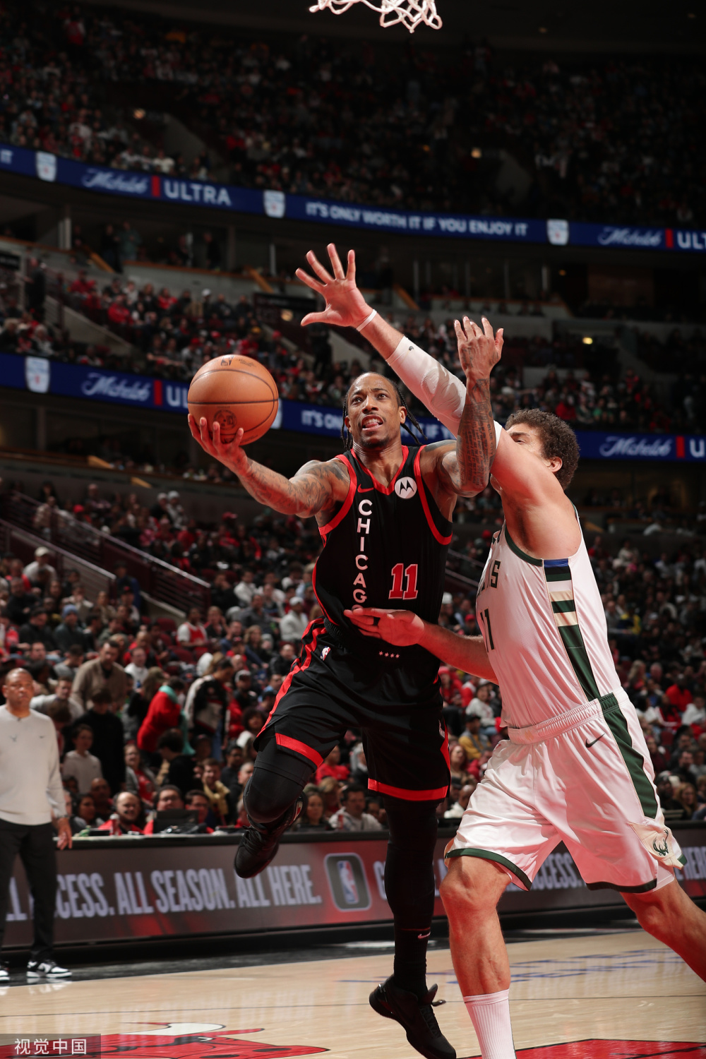 雄鹿胜公牛，字母哥29分