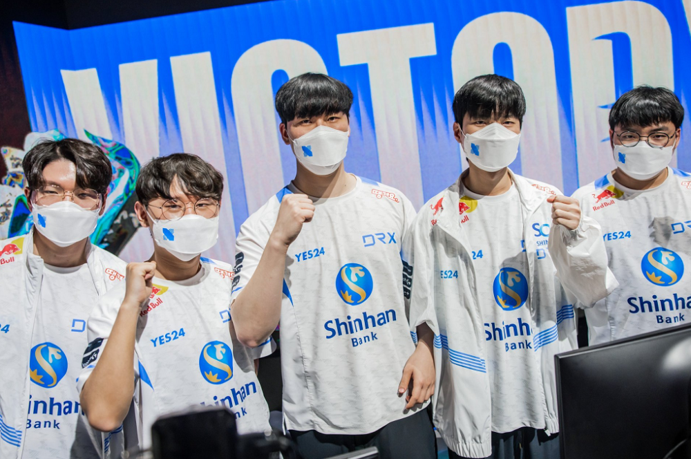 SHR鏖战DRX,369团战一打五宿敌对决半决赛,留下经典瞬间 SHR鏖战DRX,369团战一打五宿敌对决半决赛,留下经典瞬间